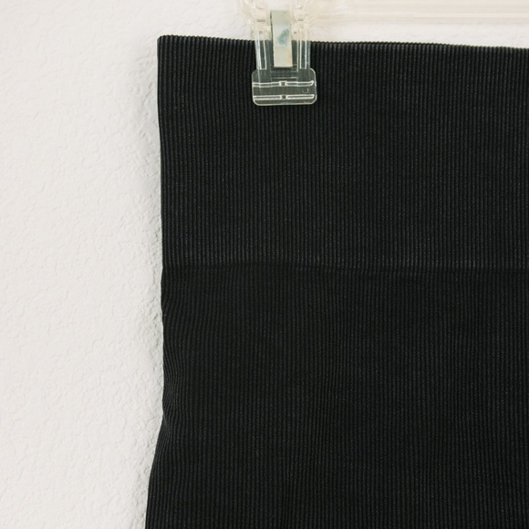 Joy Lab black ribbed bike shorts, size XL. - Picture 3 of 4